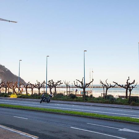 Cozy Apartment In Front Of The Beach San Sebastián Esterno foto